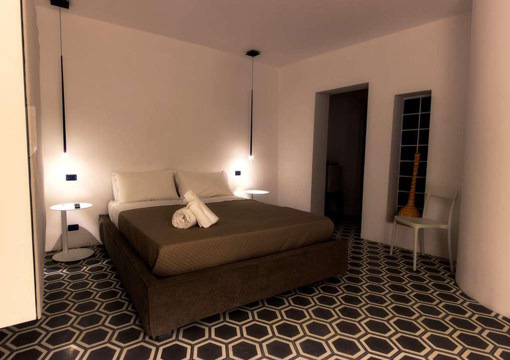 Hotel Diffuso Antichi Ricordi Caltanissetta Habitación foto